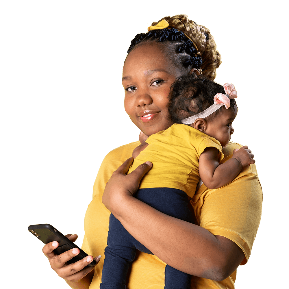 Vrouw met baby onder haar arm en een mobiele telefoon in haar hand